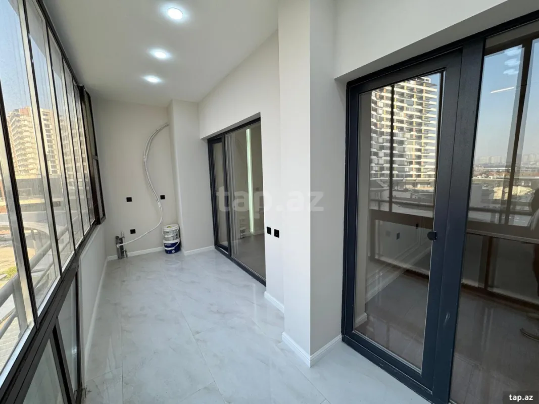 Satılır 3 otaqlı yeni tikili 113 m²