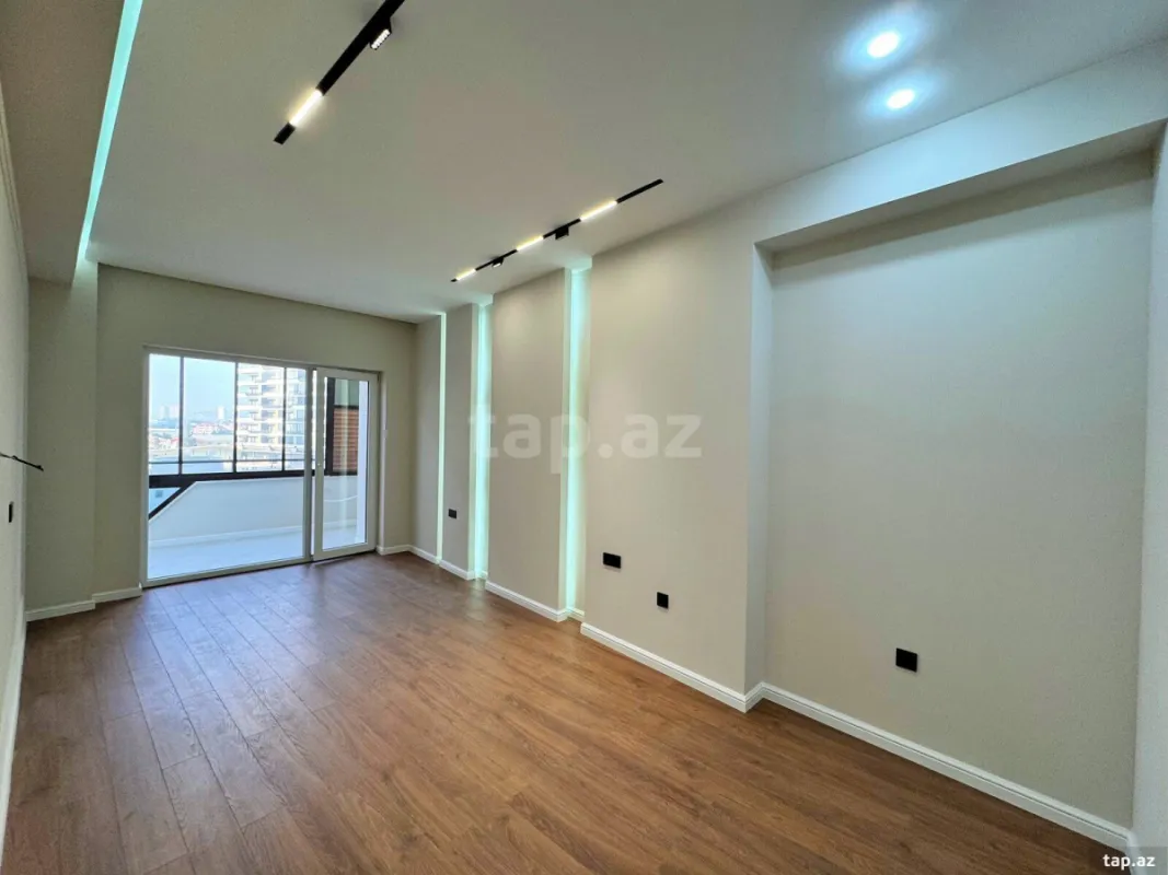 Satılır 3 otaqlı yeni tikili 113 m²