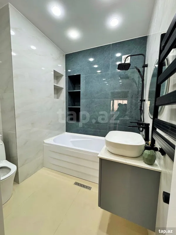 Satılır 3 otaqlı yeni tikili 113 m²