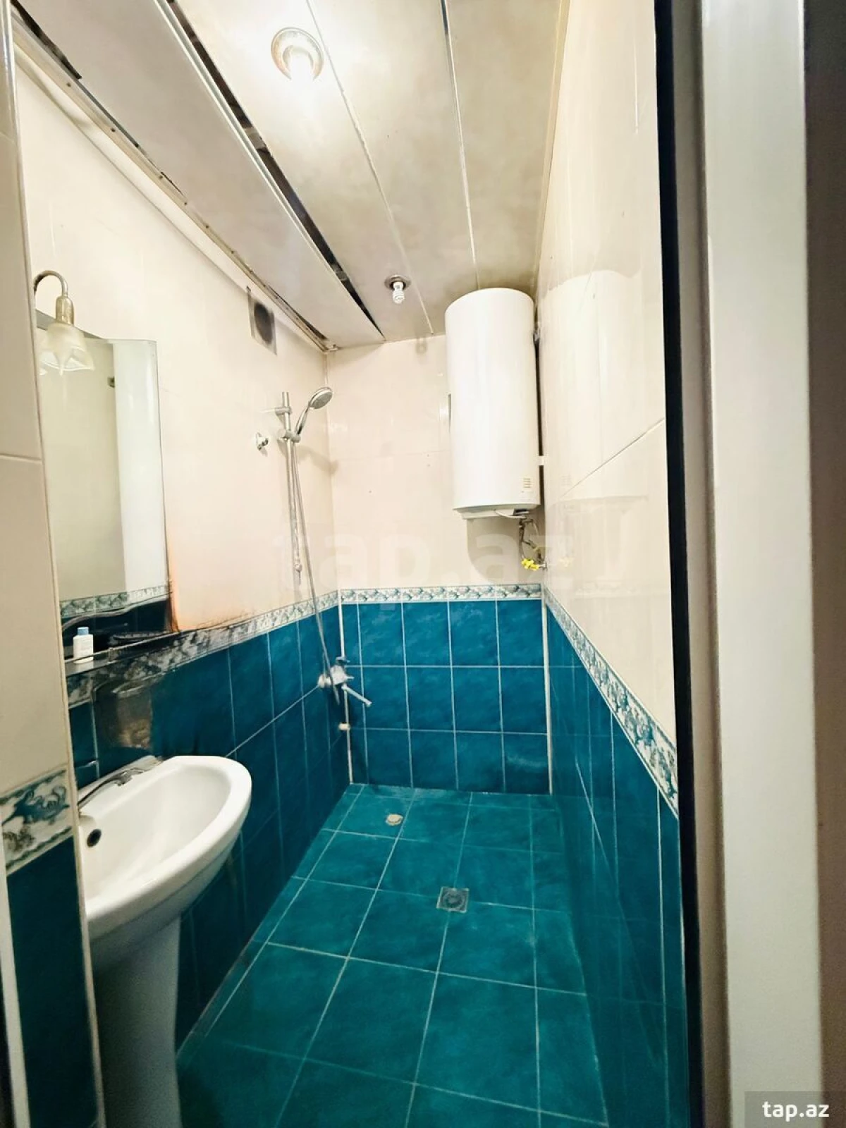 Satılır 2 otaqlı yeni tikili 65 m²