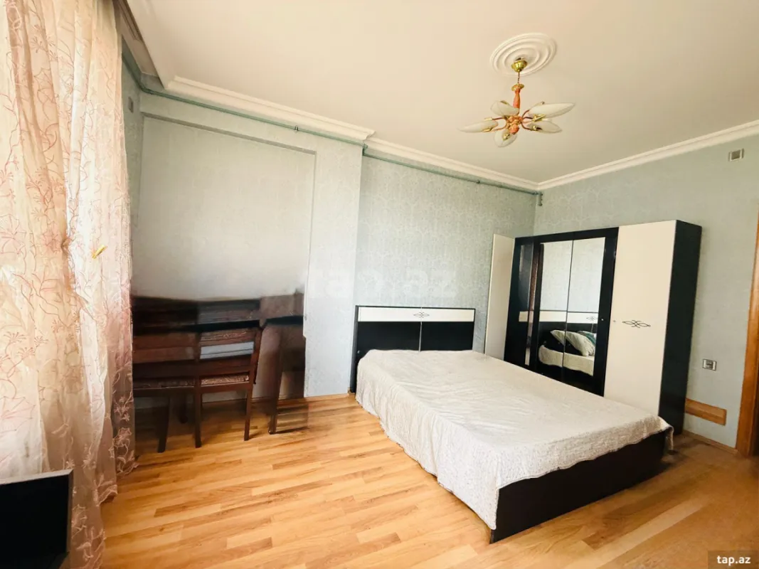 Satılır 2 otaqlı yeni tikili 65 m²