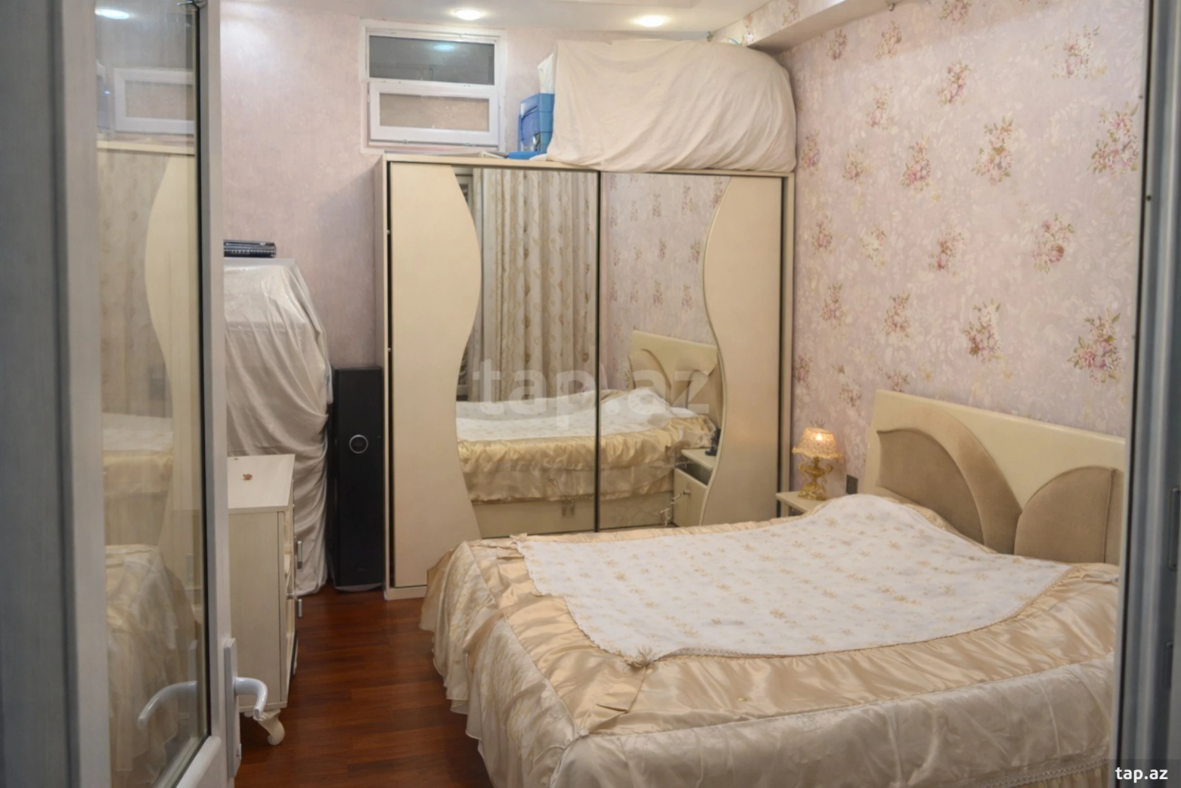 Satılır 3 otaqlı yeni tikili 85 m²