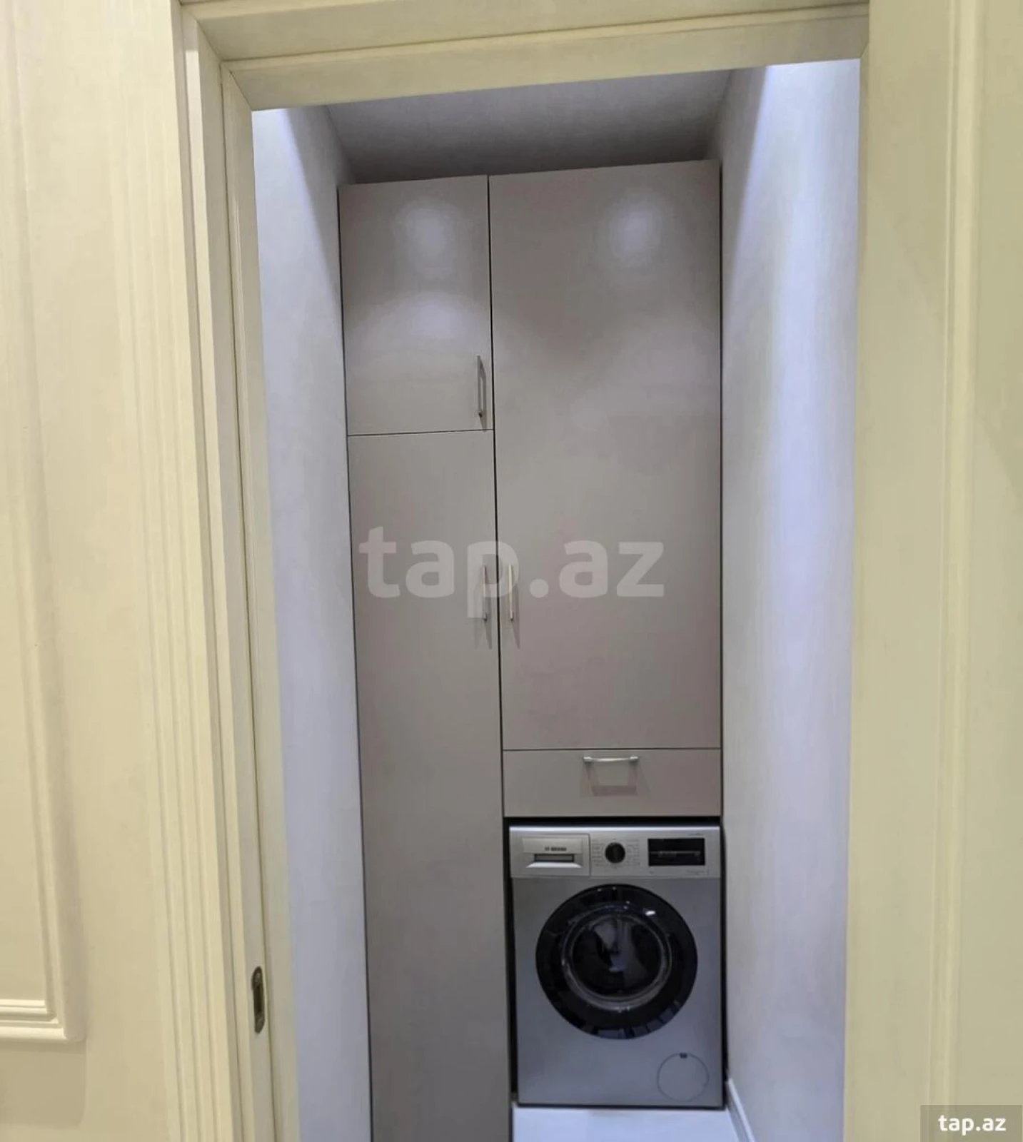 Satılır 3 otaqlı yeni tikili 156 m²