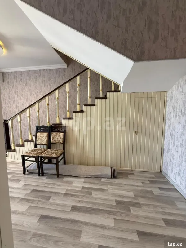 Satılır 4 otaqlı həyət evi 150 m²