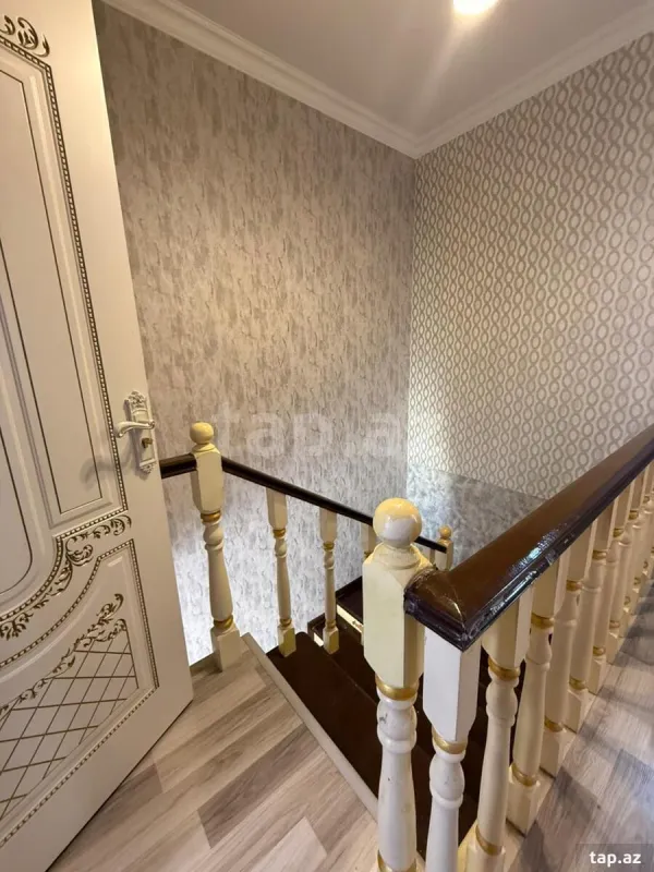 Satılır 4 otaqlı həyət evi 150 m²