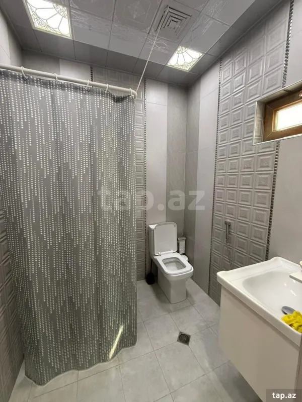 Satılır 4 otaqlı həyət evi 150 m²