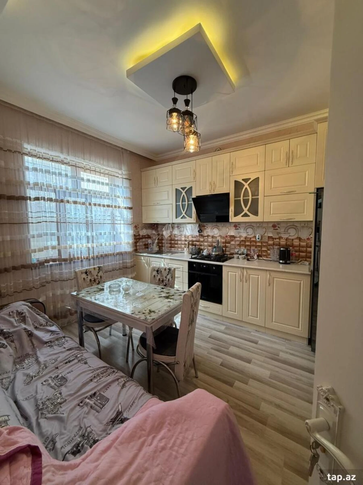 Satılır 4 otaqlı həyət evi 150 m²