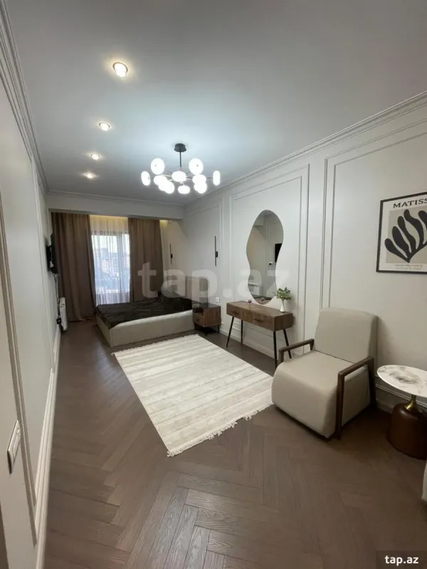 Kirayə verilir 2 otaqlı yeni tikili 90 m²
