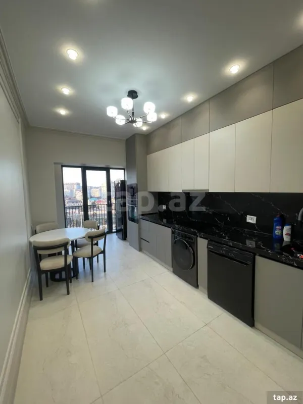 Kirayə verilir 2 otaqlı yeni tikili 90 m²