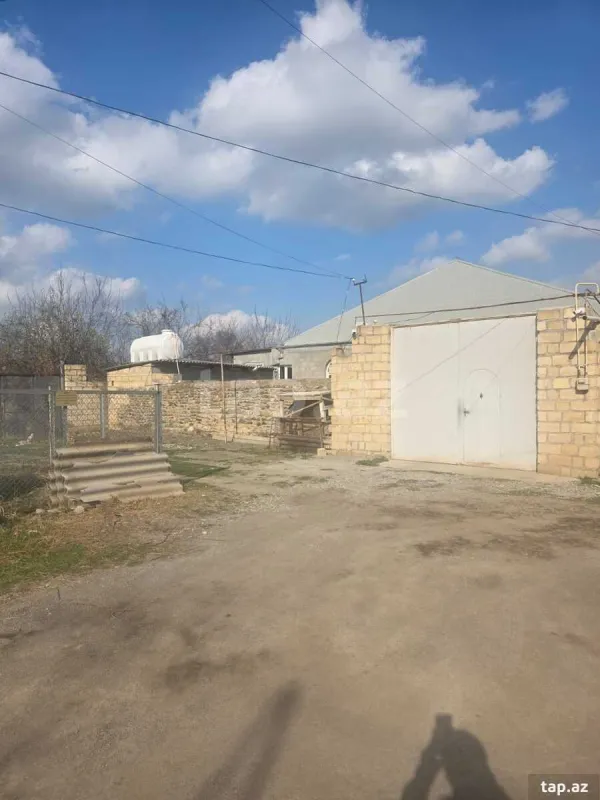 Satılır 5 otaqlı həyət evi 110 m²