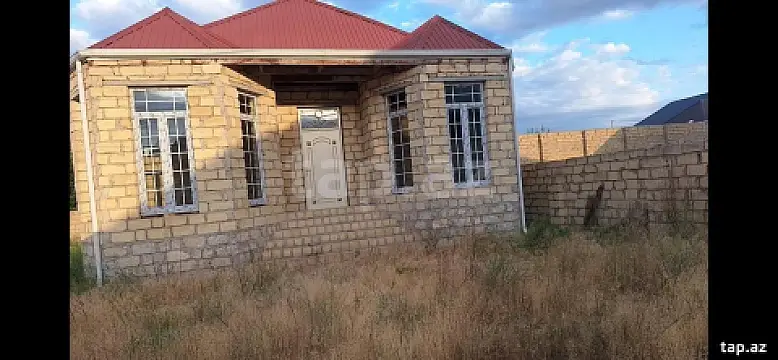 Satılır 2 otaqlı həyət evi 110 m²