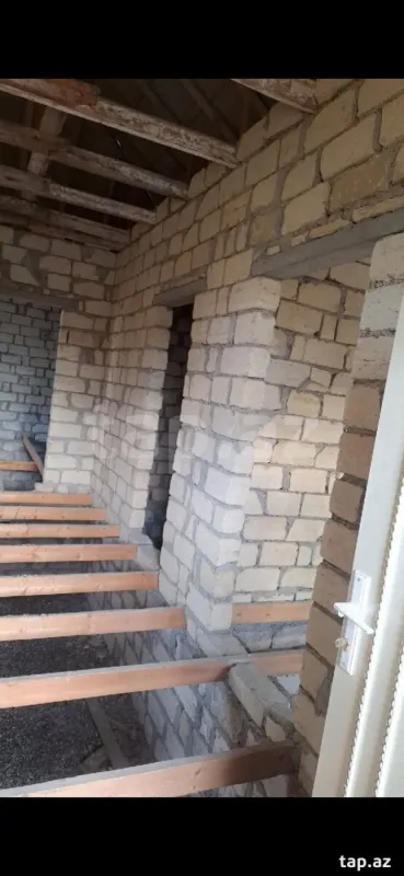 Satılır 2 otaqlı həyət evi 110 m²