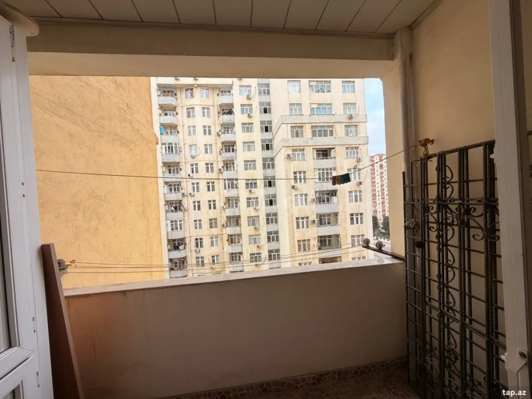 Satılır 2 otaqlı yeni tikili 80 m²