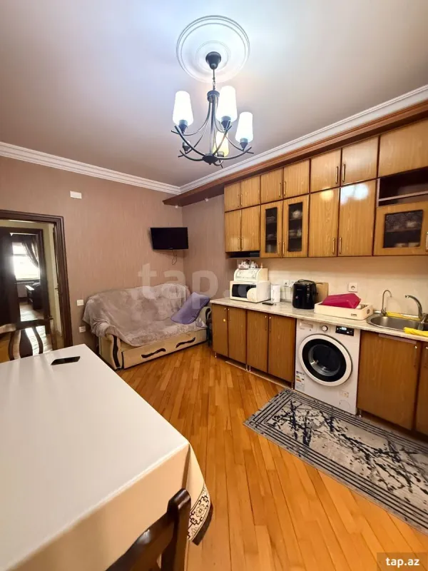 Satılır 2 otaqlı yeni tikili 80 m²