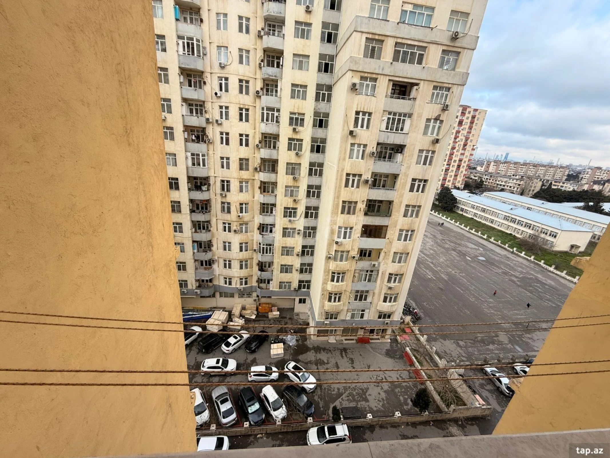 Satılır 2 otaqlı yeni tikili 80 m²