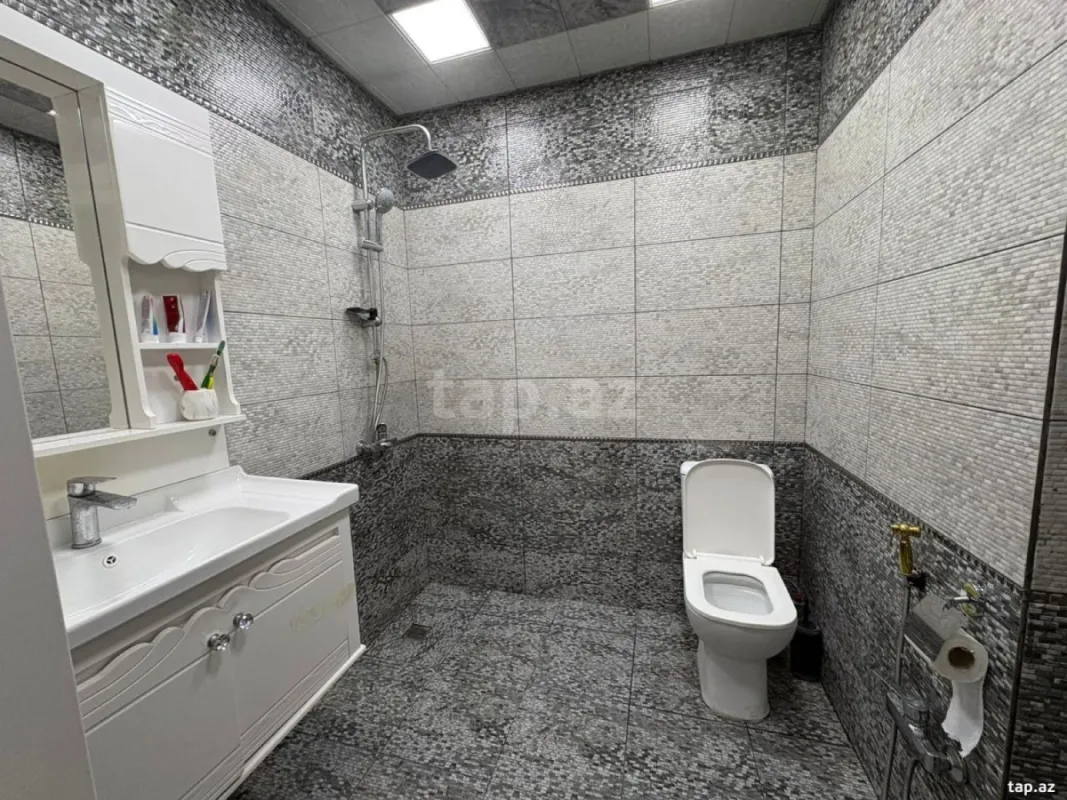 Kirayə verilir 3 otaqlı yeni tikili 110 m²