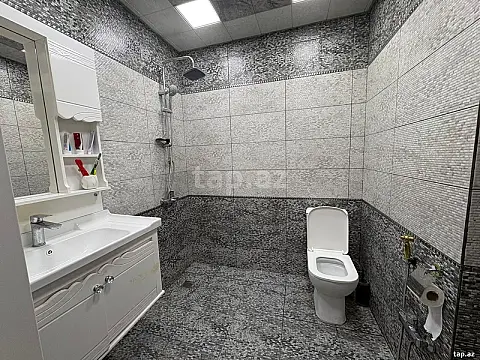 Kirayə verilir 3 otaqlı yeni tikili 110 m²