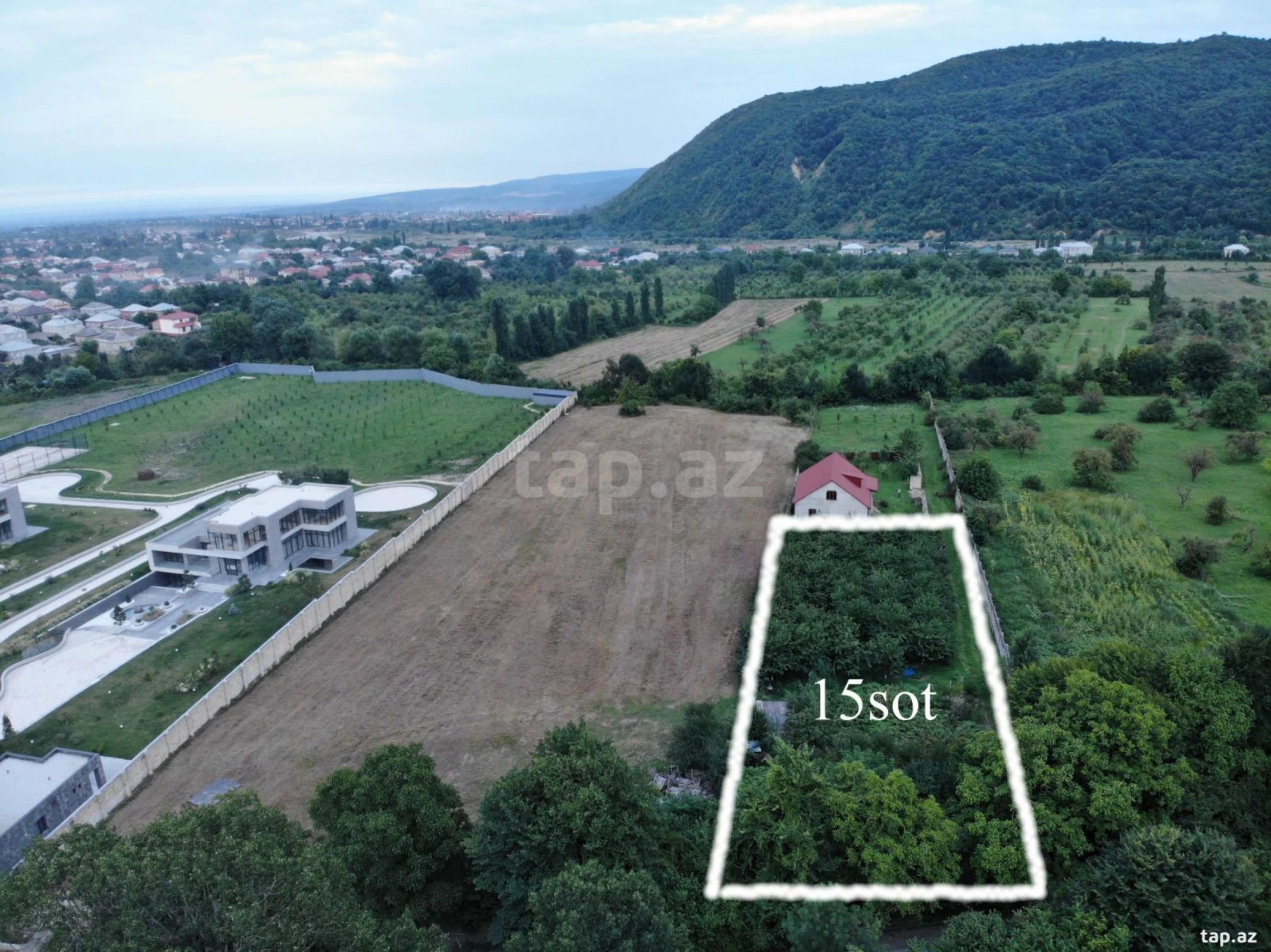 Satılır torpaq sahəsi