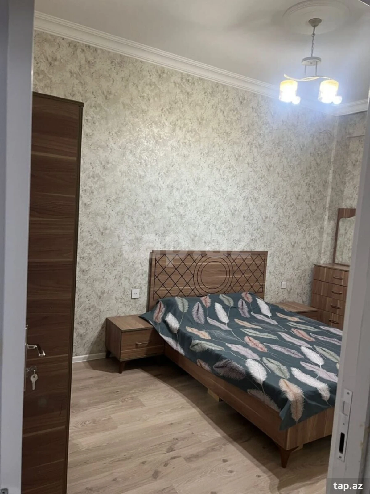 Kirayə verilir 2 otaqlı yeni tikili 68 m²