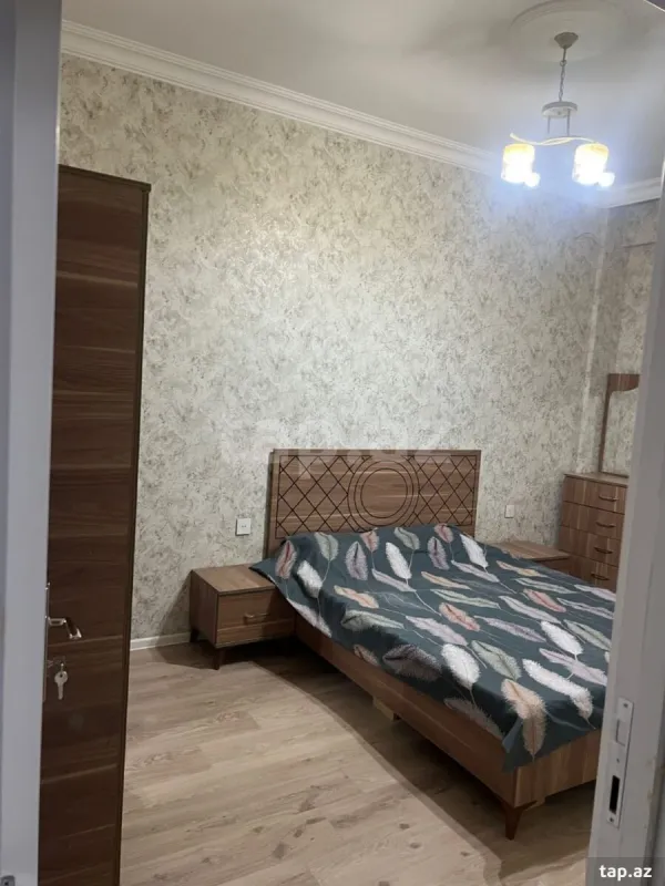 Kirayə verilir 2 otaqlı yeni tikili 68 m²