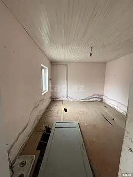 Satılır 6 otaqlı həyət evi 250 m²