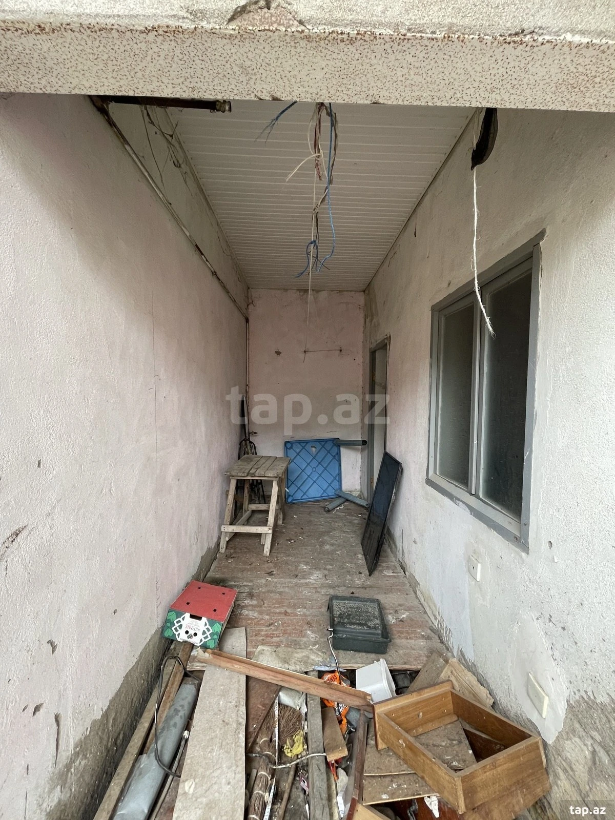 Satılır 6 otaqlı həyət evi 250 m²