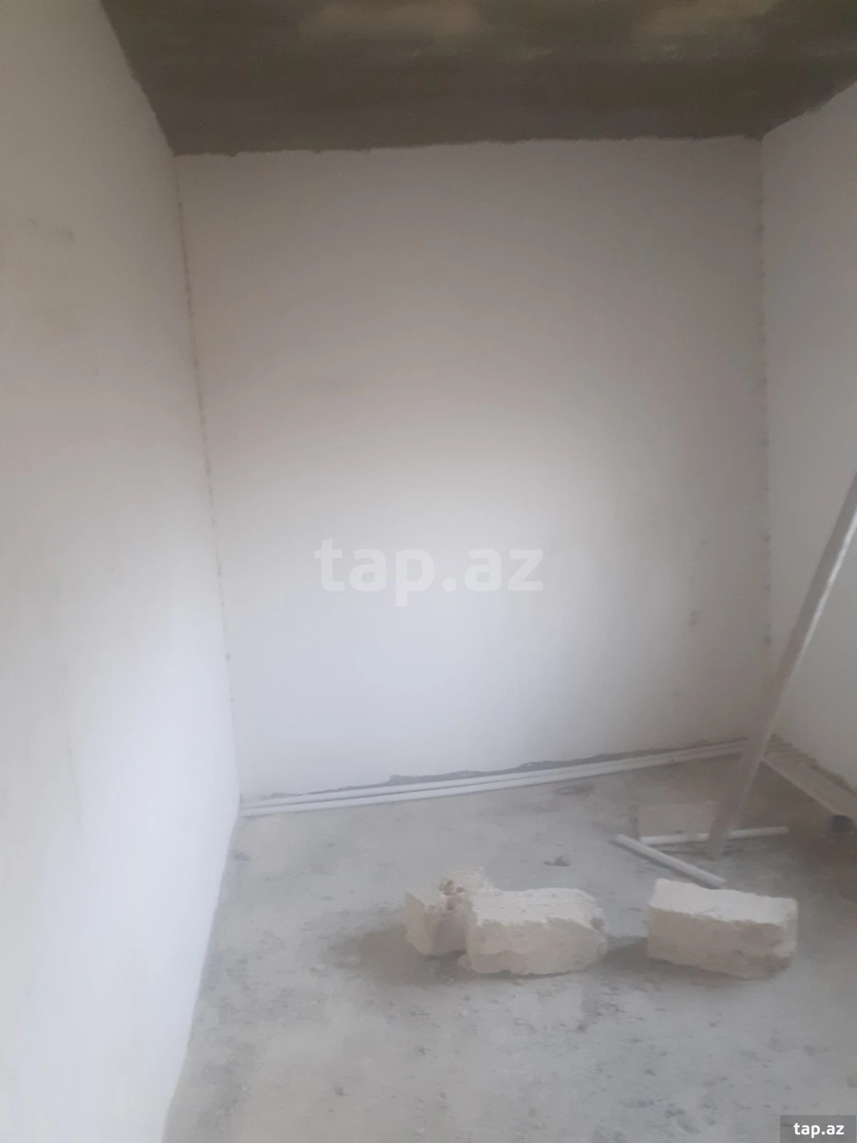Satılır 3 otaqlı həyət evi 172 m²