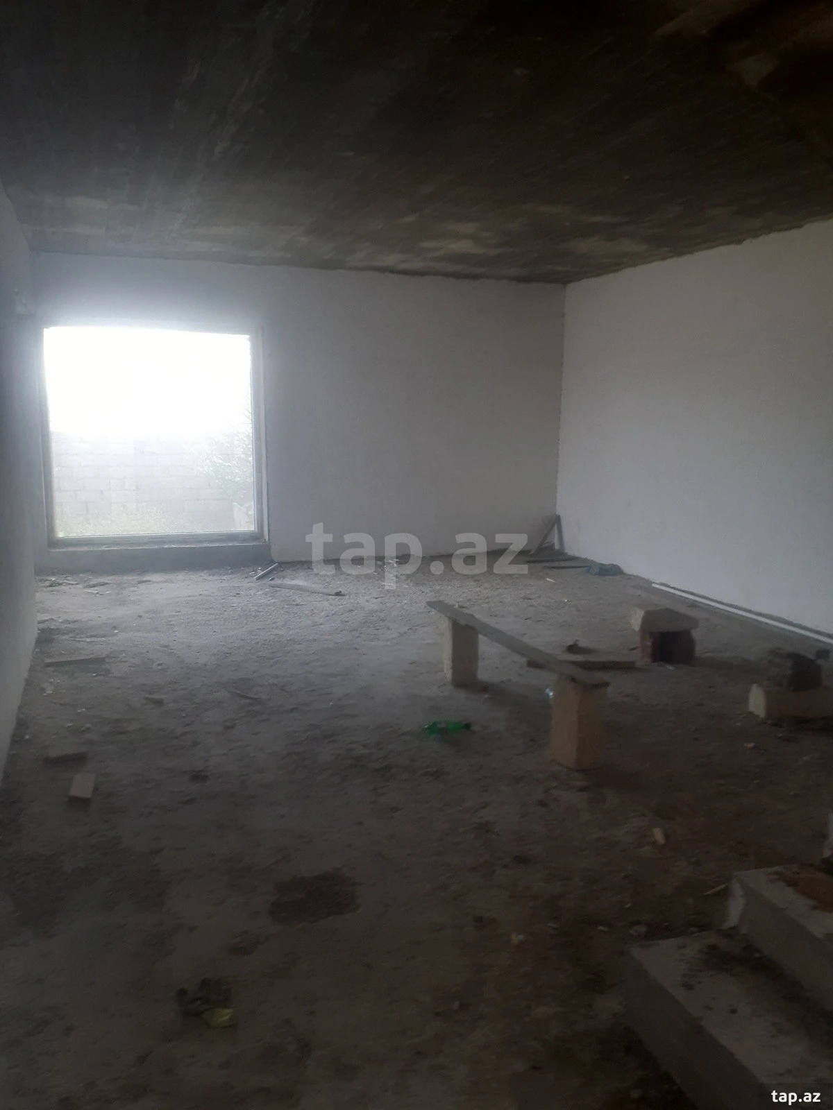Satılır 3 otaqlı həyət evi 172 m²