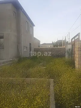 Satılır 3 otaqlı həyət evi 172 m²
