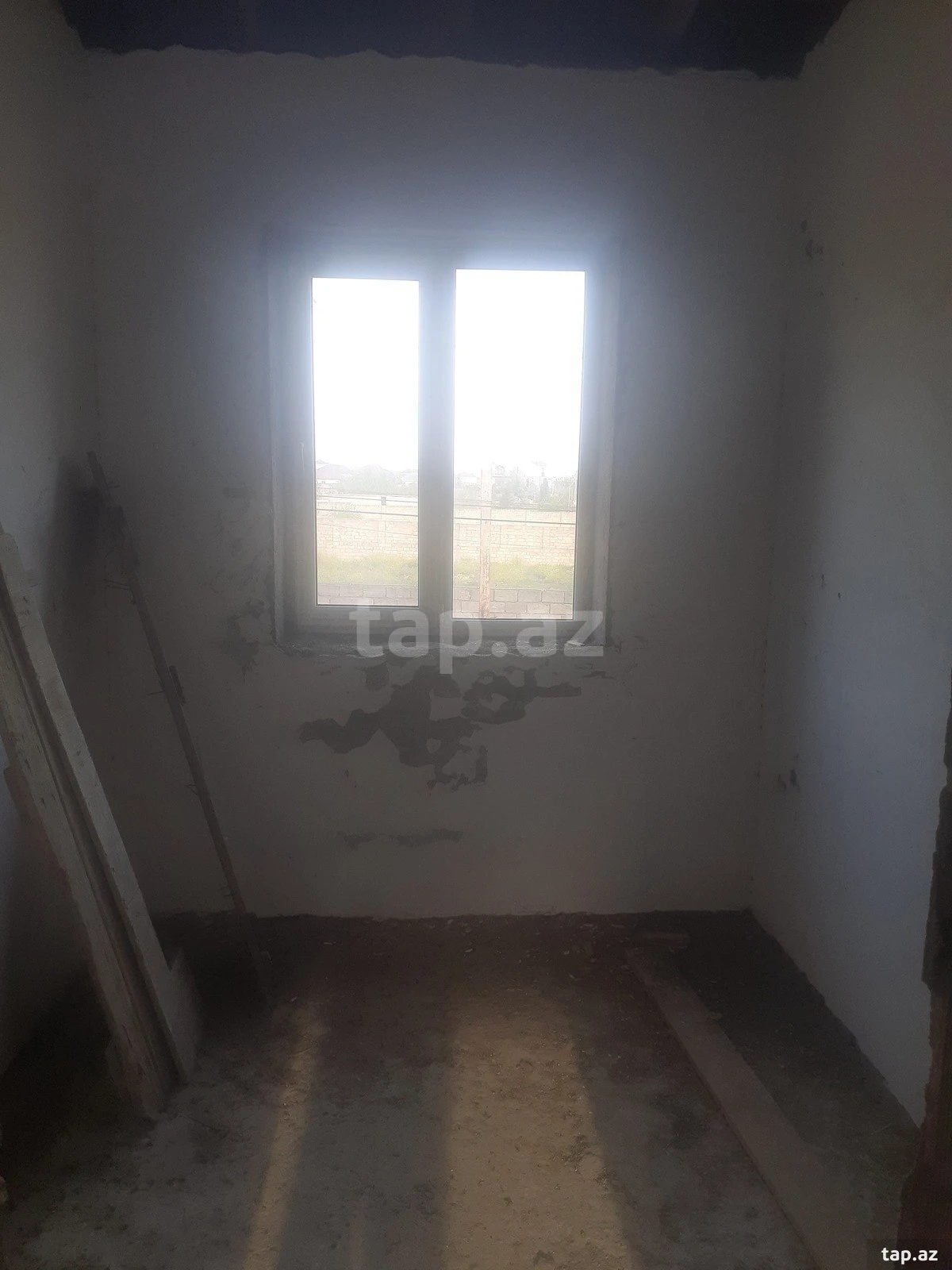 Satılır 3 otaqlı həyət evi 172 m²