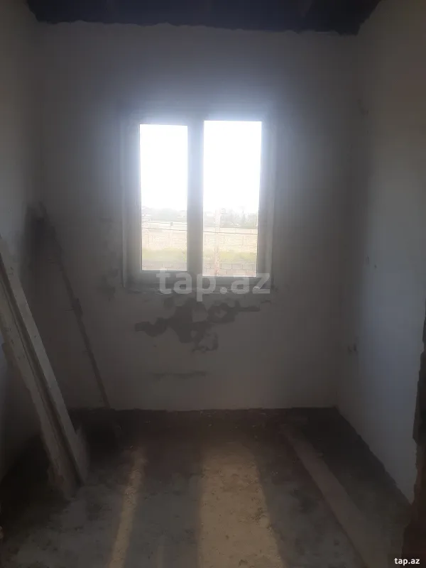 Satılır 3 otaqlı həyət evi 172 m²