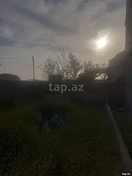 Satılır 3 otaqlı həyət evi 172 m²
