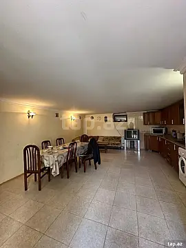 Kirayə verilir 8 otaqlı həyət evi 305 m²