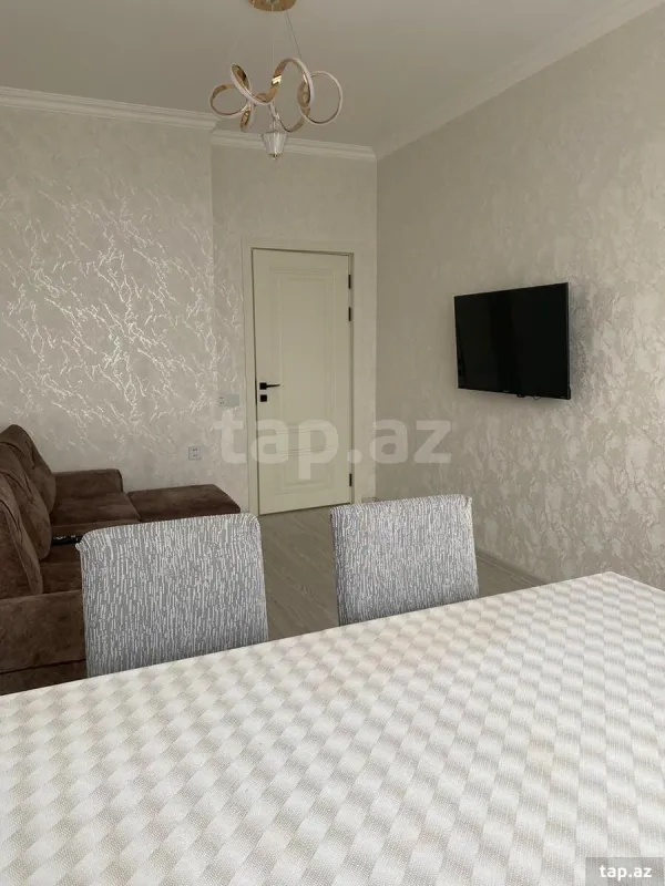 Kirayə verilir 1 otaqlı həyət evi 60 m²