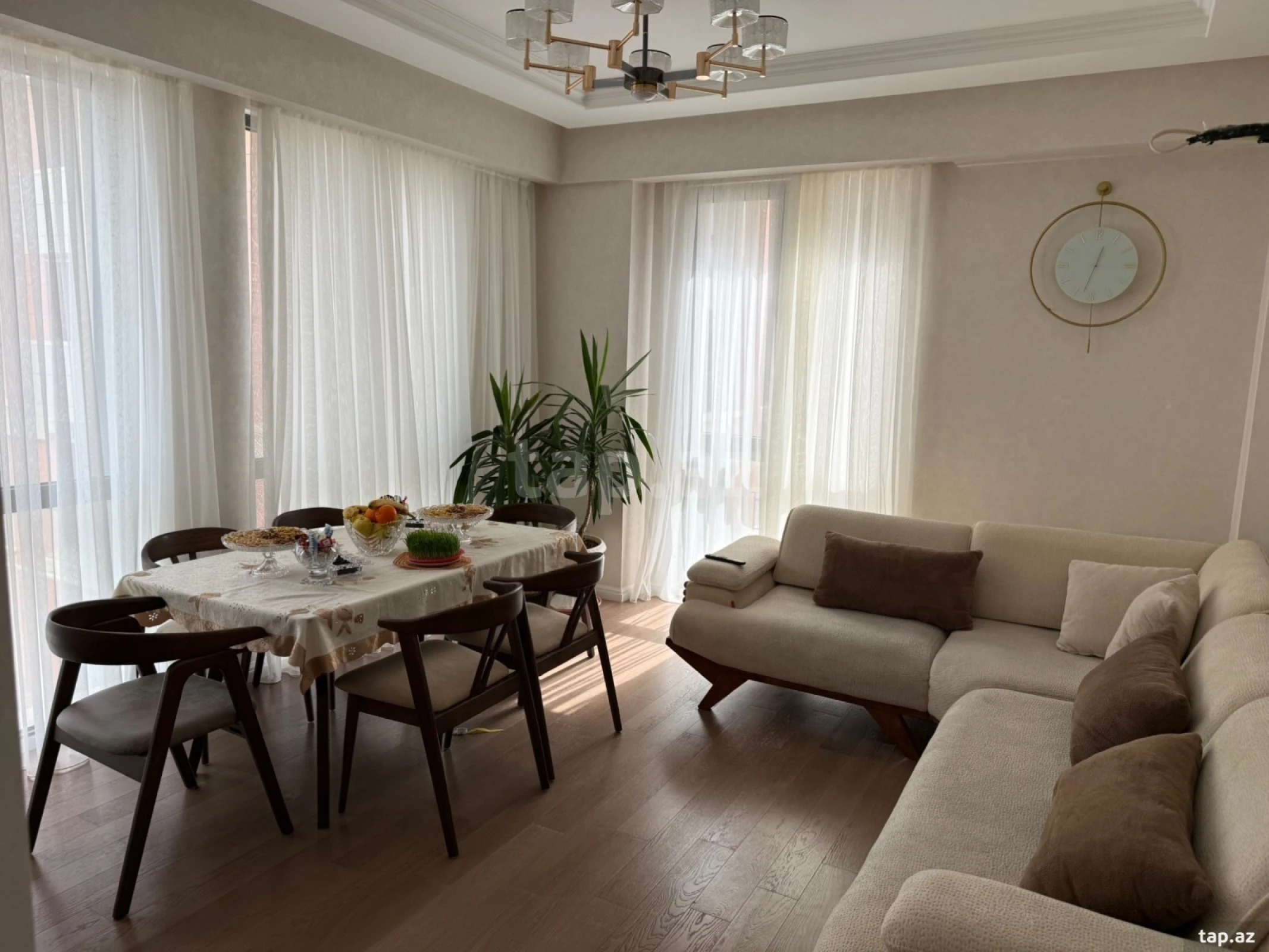 Satılır 3 otaqlı yeni tikili 85 m²