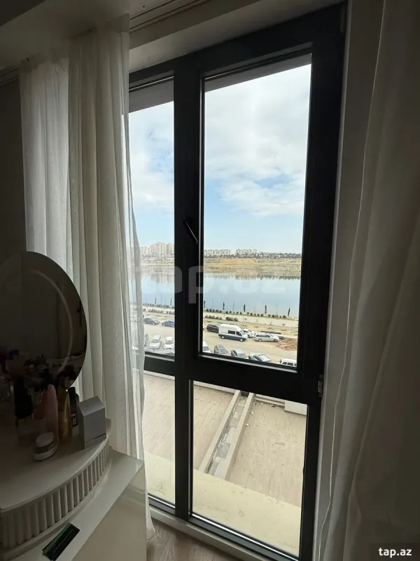 Satılır 3 otaqlı yeni tikili 85 m²