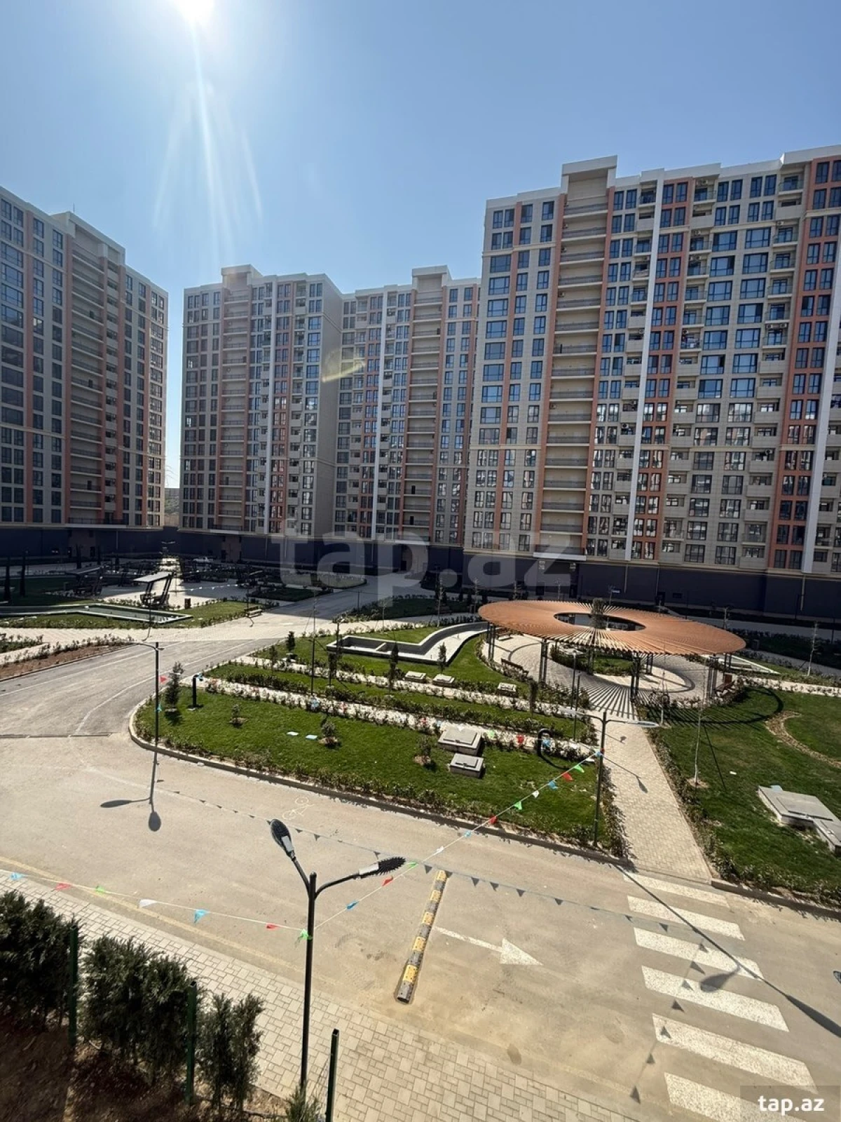 Satılır 3 otaqlı yeni tikili 85 m²
