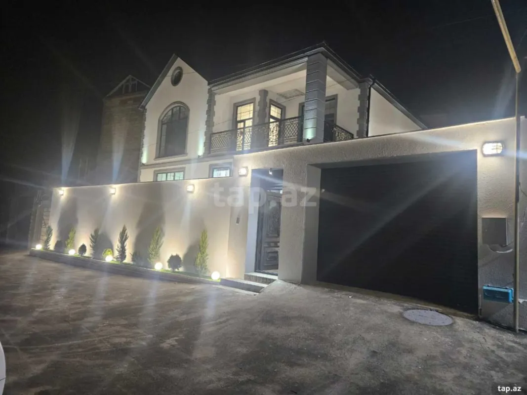 Satılır 4 otaqlı həyət evi 270 m²