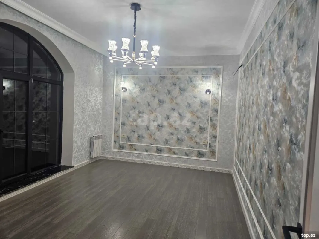 Satılır 4 otaqlı həyət evi 270 m²