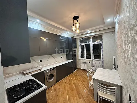Kirayə verilir 2 otaqlı yeni tikili 73 m²