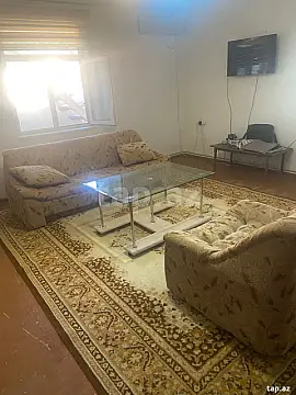 Satılır 5 otaqlı həyət evi 130 m²