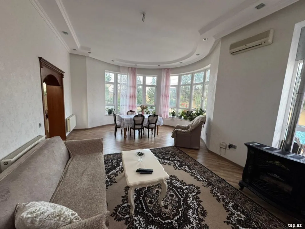 Kirayə verilir 5 otaqlı həyət evi 300 m²