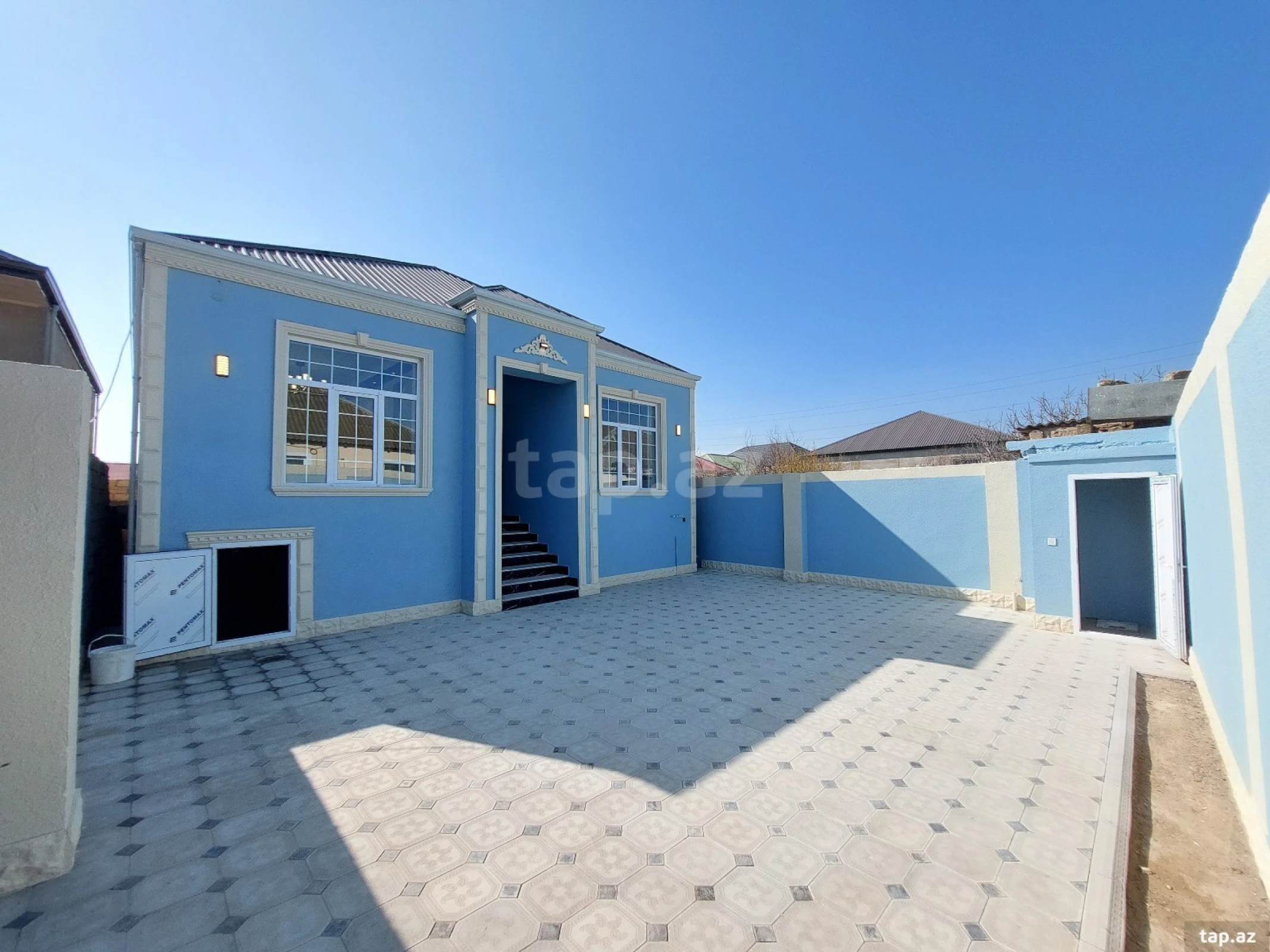 Satılır 4 otaqlı həyət evi 200 m²