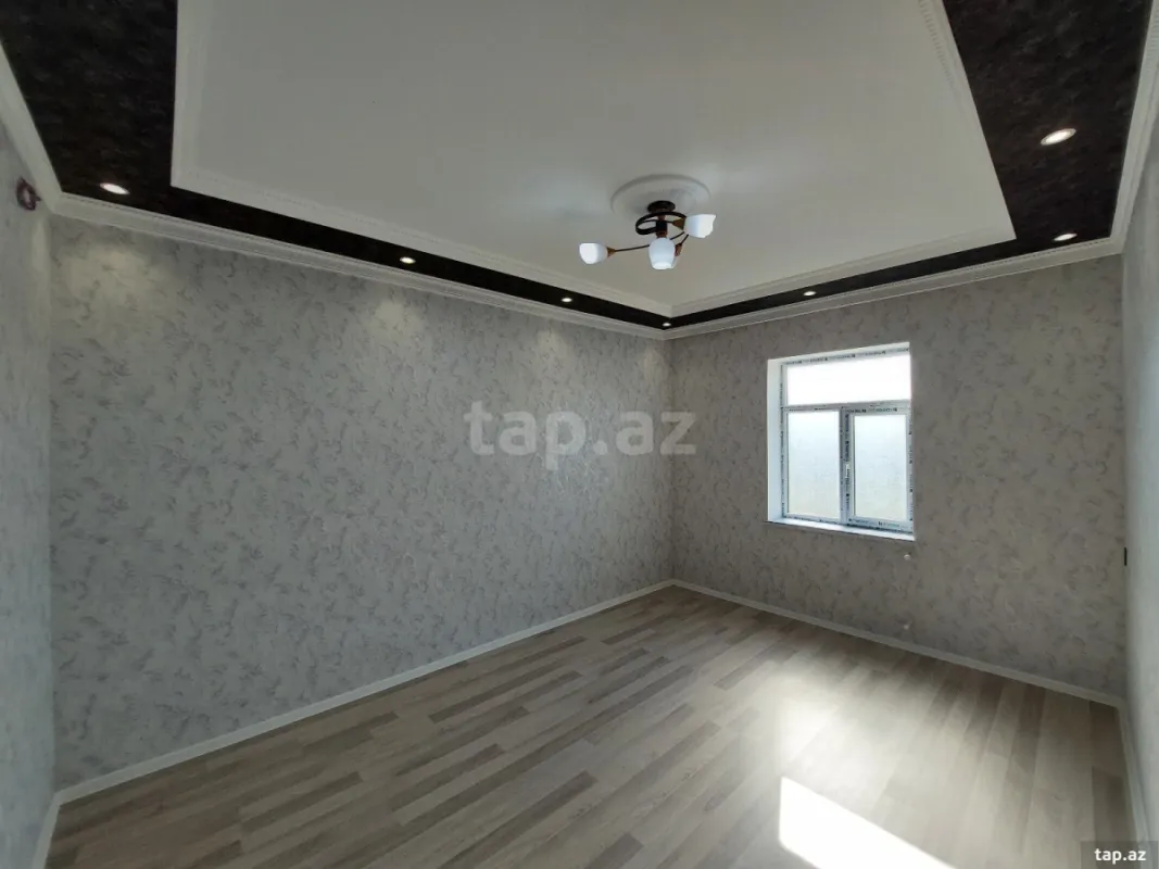 Satılır 4 otaqlı həyət evi 200 m²