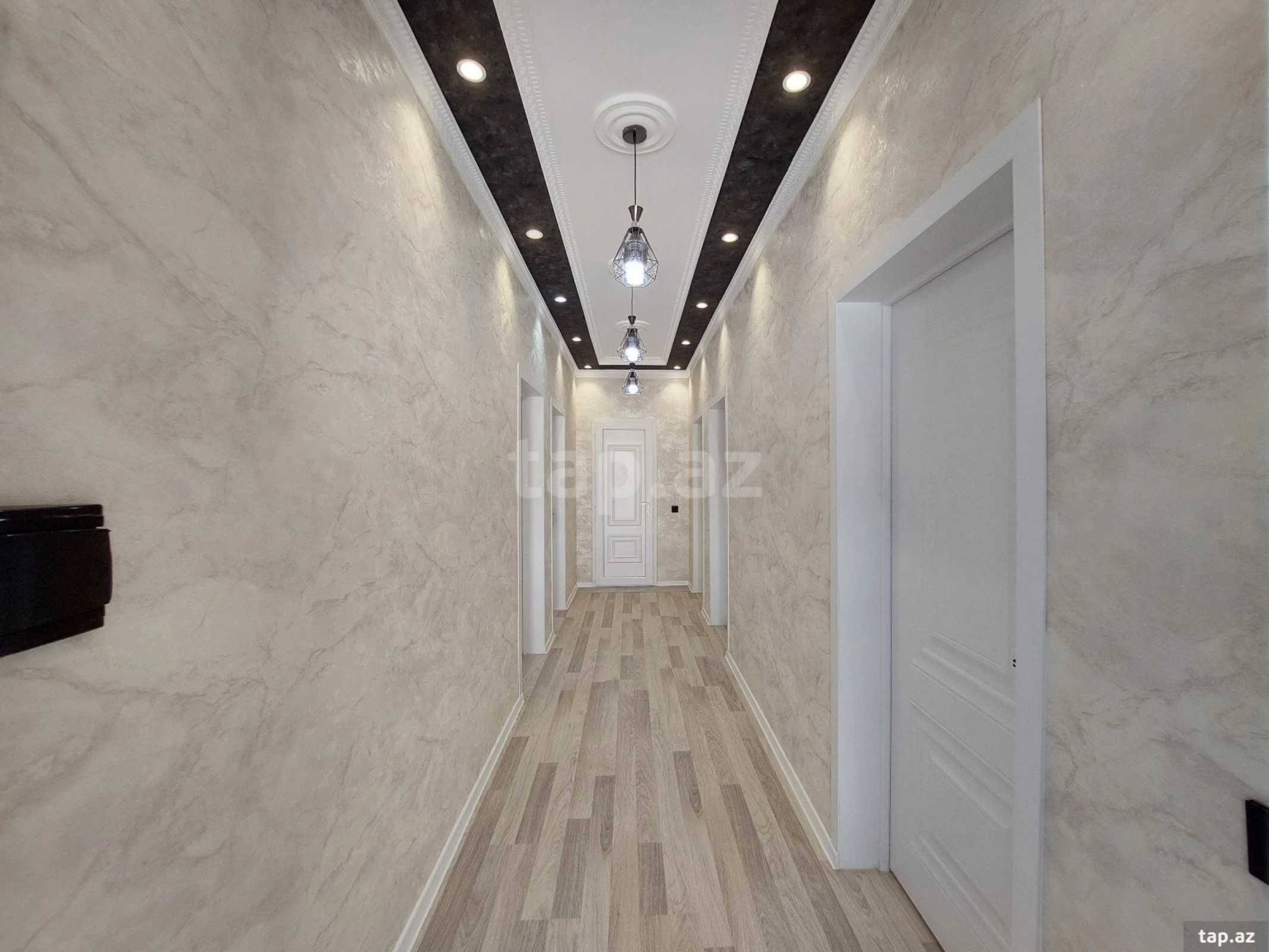 Satılır 4 otaqlı həyət evi 200 m²