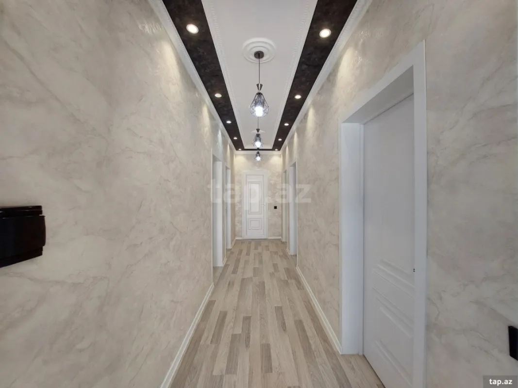 Satılır 4 otaqlı həyət evi 200 m²