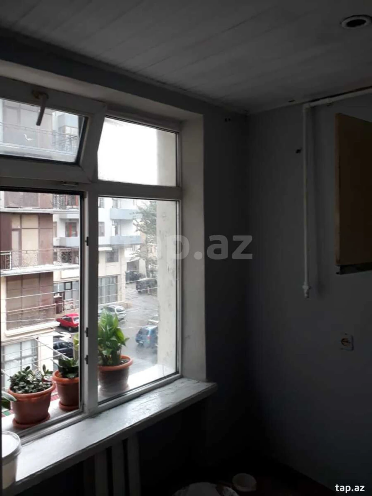 Satılır 3 otaqlı mənzil 70 m²