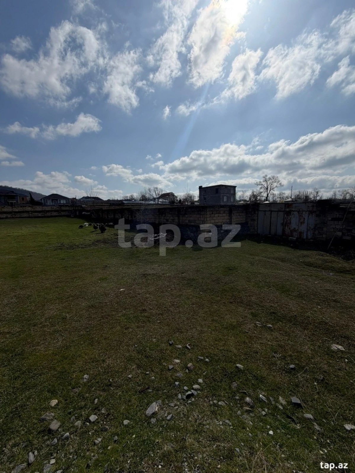 Satılır torpaq sahəsi