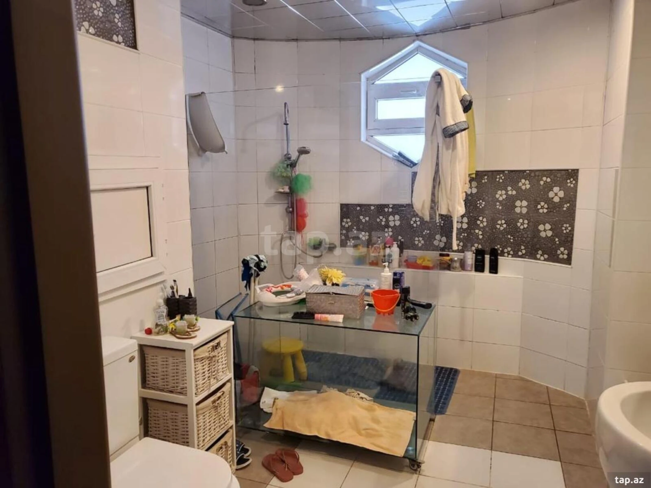 Satılır 2 otaqlı yeni tikili 110 m²