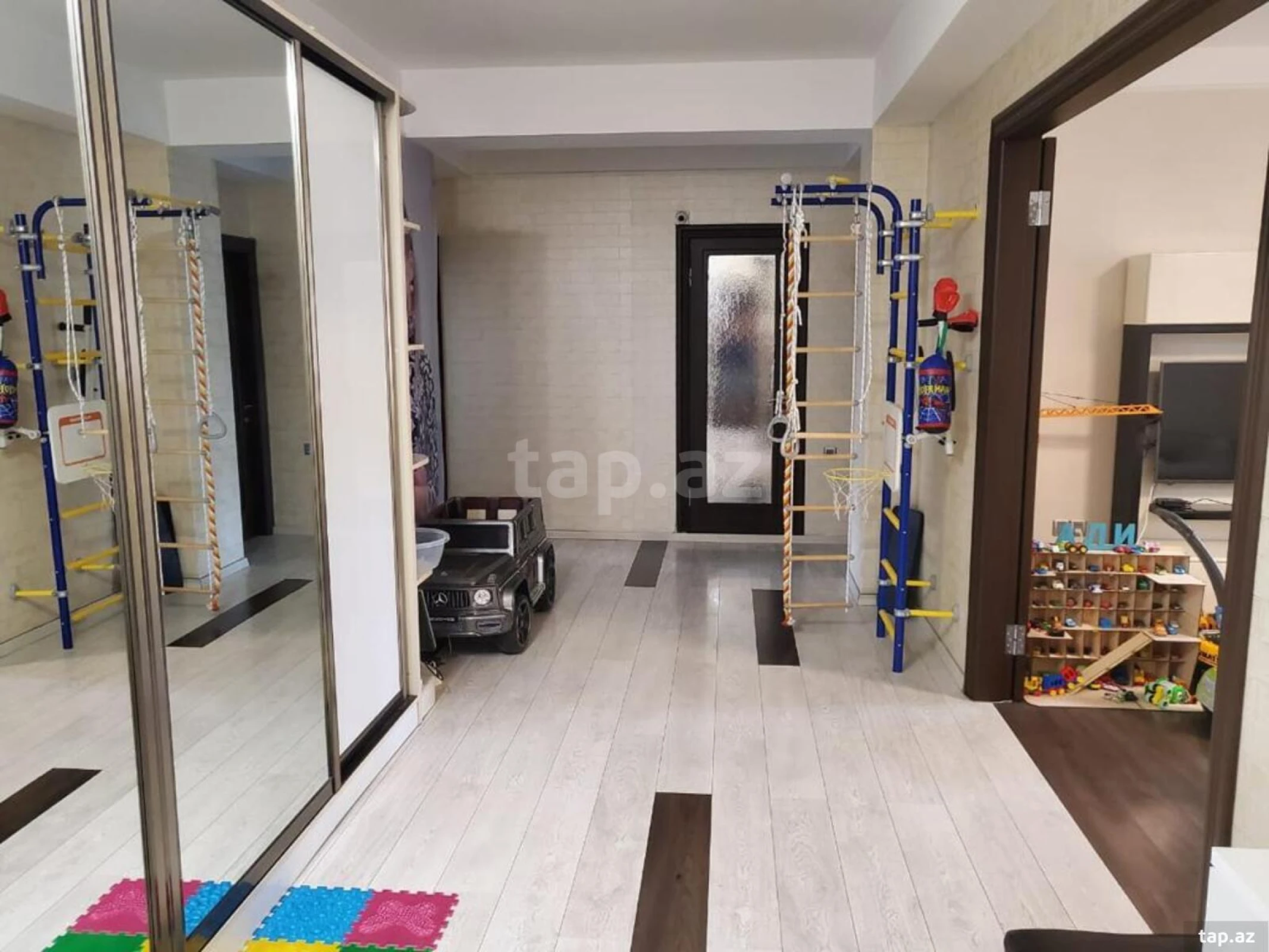 Satılır 2 otaqlı yeni tikili 110 m²